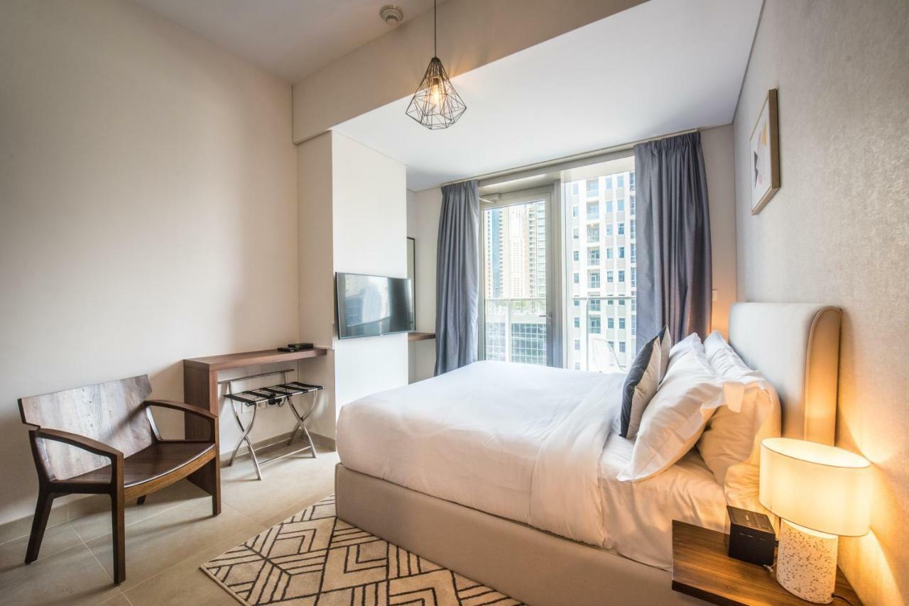 Fantastay Sparkle Tower Luxury 1 Br Дубай Екстер'єр фото