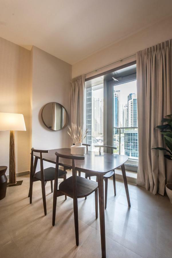 Fantastay Sparkle Tower Luxury 1 Br Дубай Екстер'єр фото